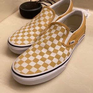 Vans slip on